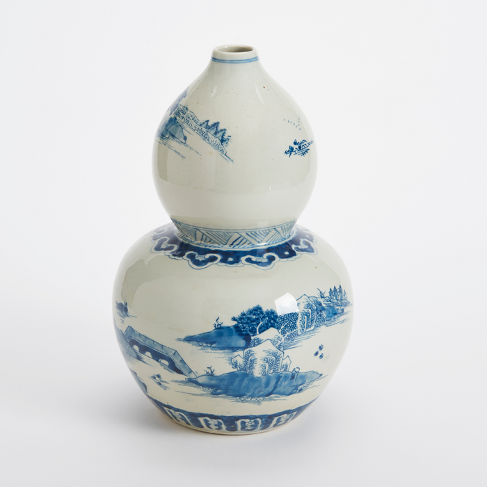 Canton Double Gourd Vase