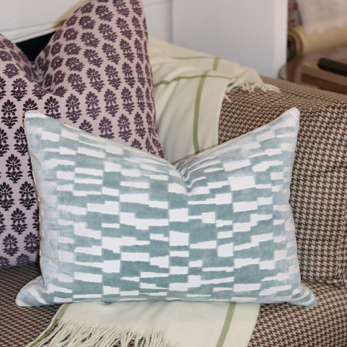 Cut Velvet Spa Pillow - 14" x 20"
