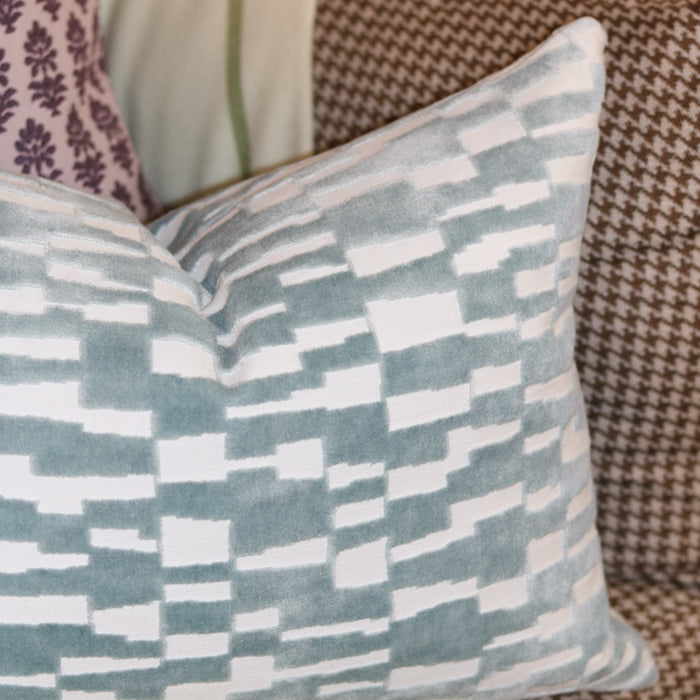 Cut Velvet Spa Pillow - 14" x 20"
