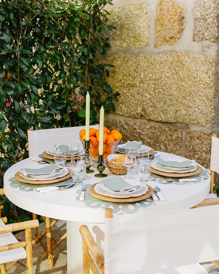 Dots Sage Placemats alfresco tablesetting