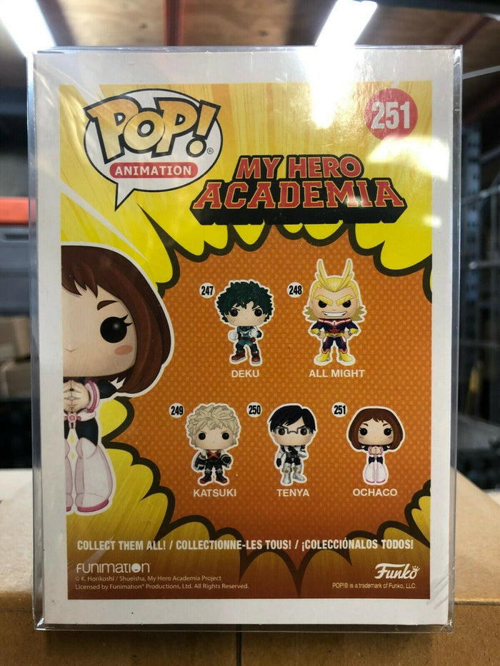 Funko POP! Animation: My Hero Academia OCHACO Figure #251 w/ Protector