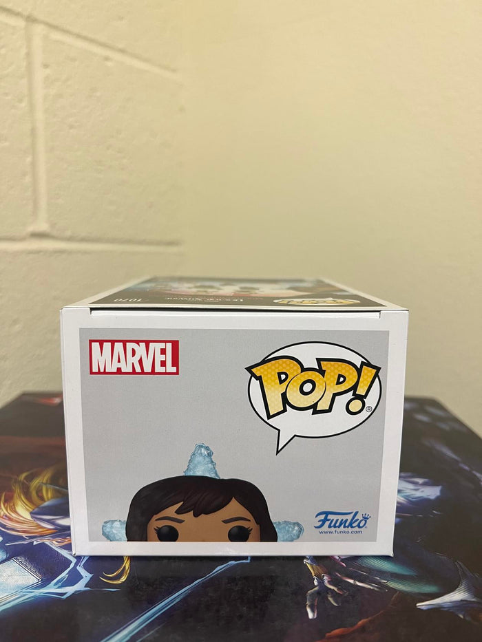 Funko POP! Doctor Strange AMERICA CHAVEZ Summer 2022 Con Exclusive  w/ Protector