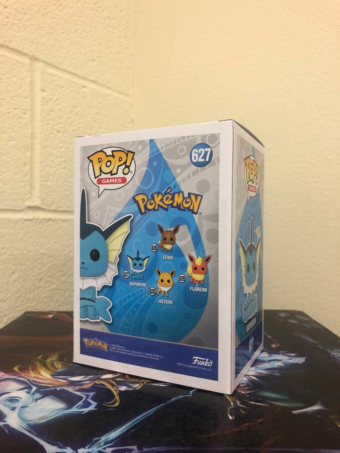 Funko POP! Games: Pokemon VAPOREON Figure #627 w/ Protector