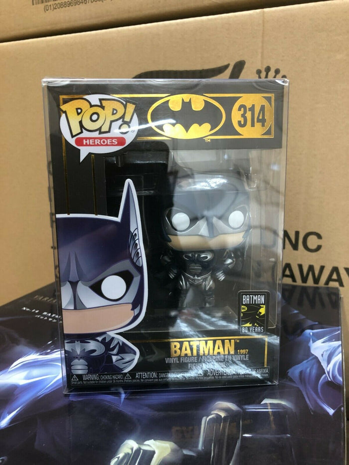 Funko POP! Heroes: Batman 80th BATMAN (1997) George Clooney #314 w/ Protector