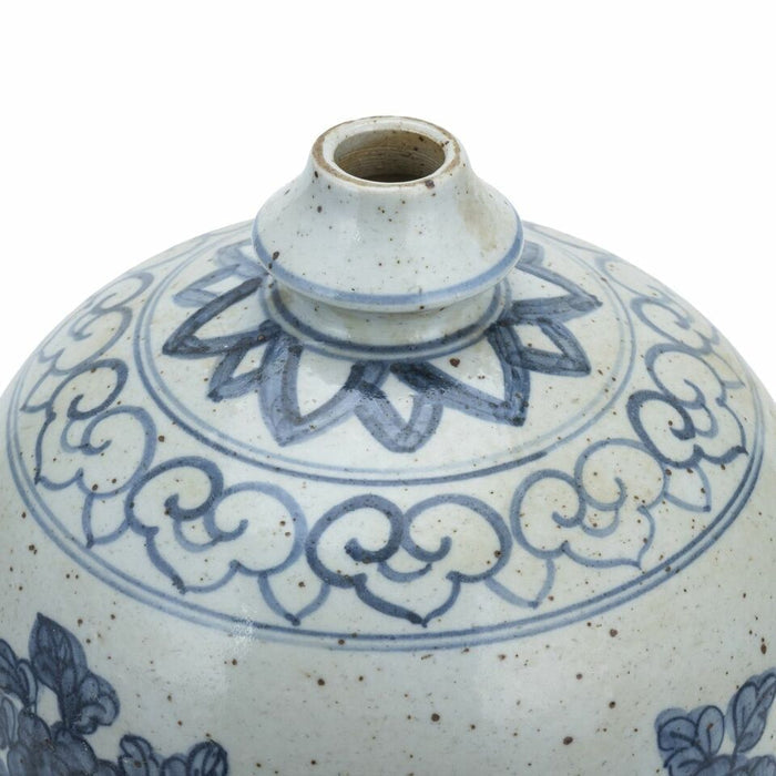 Garlic Head Vase Close Up