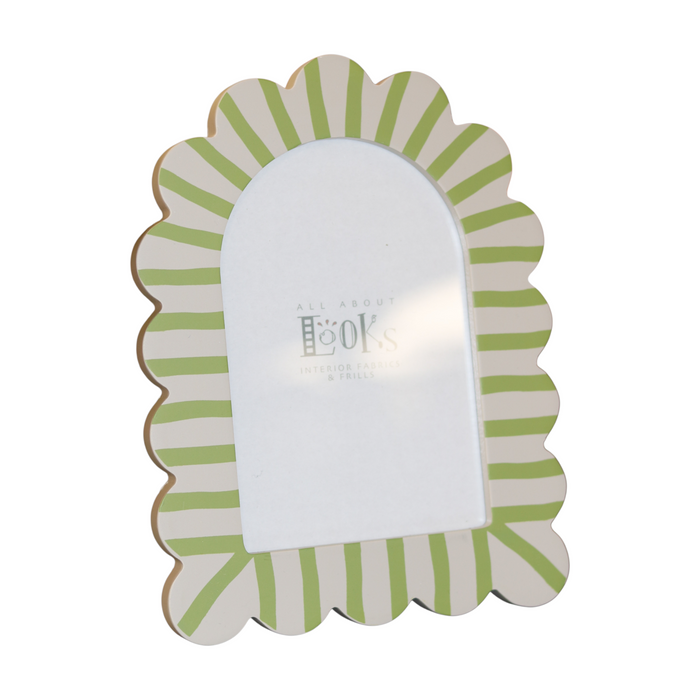 Green Striped Scalloped Photo Frame