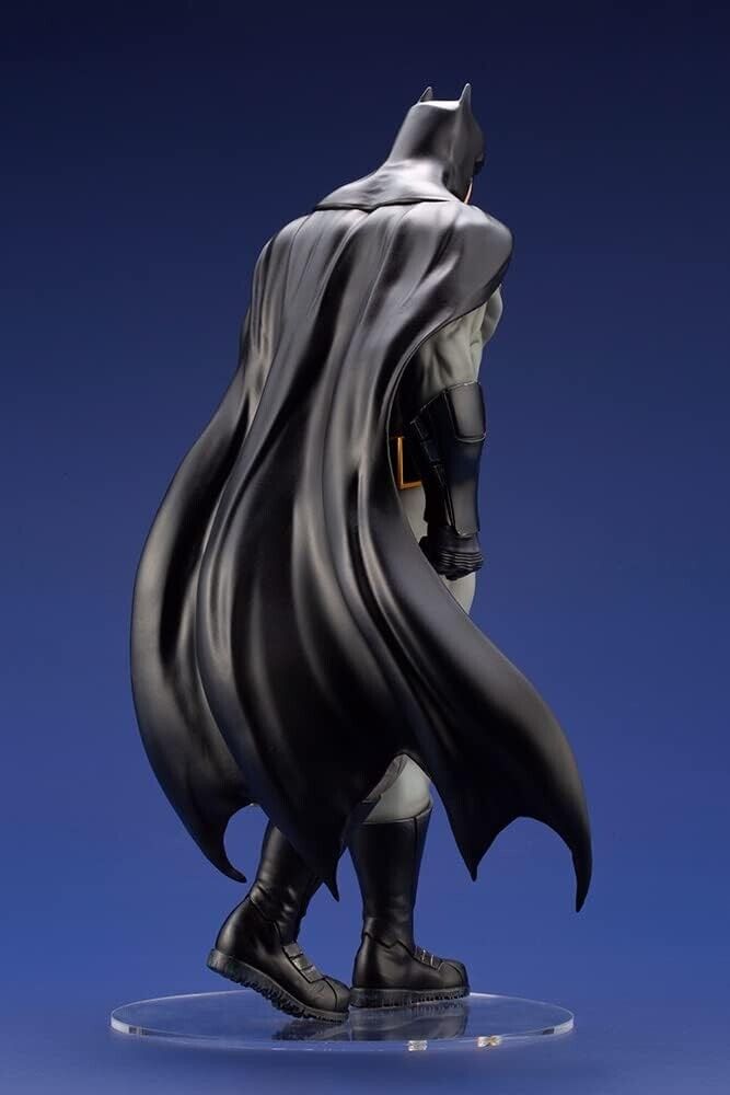 Kotobukiya DC Comics Batman Last Knight on Earth Artfx Statue