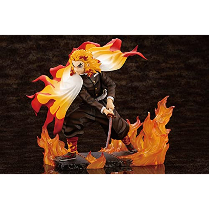 Kotobukiya Demon Slayer: Kimetsu no Yaiba: Kyojuro Rengoku ArtFX J Statue,
