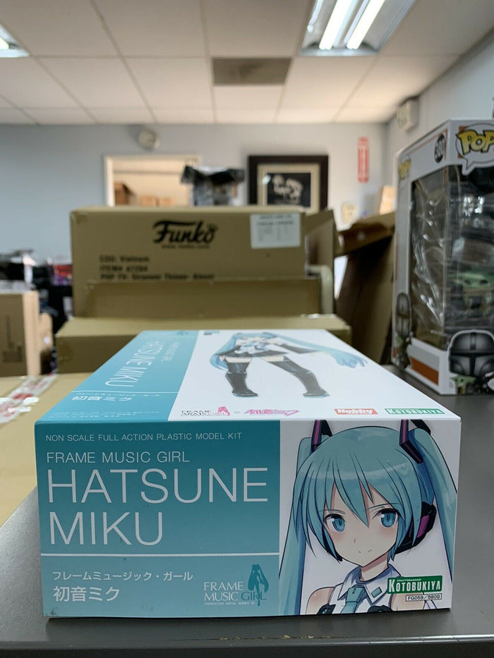 Kotobukiya Hatsune Miku Model 15 cm Plastic Model Kit Frame Arms Girl, Colour