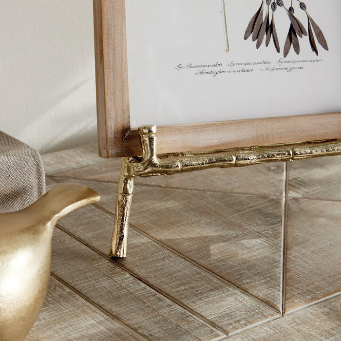 Martinique Gold Bamboo Easel closeup detail
