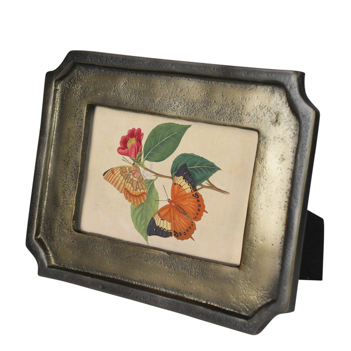 Mitchell Beveled Frame shown horizontally