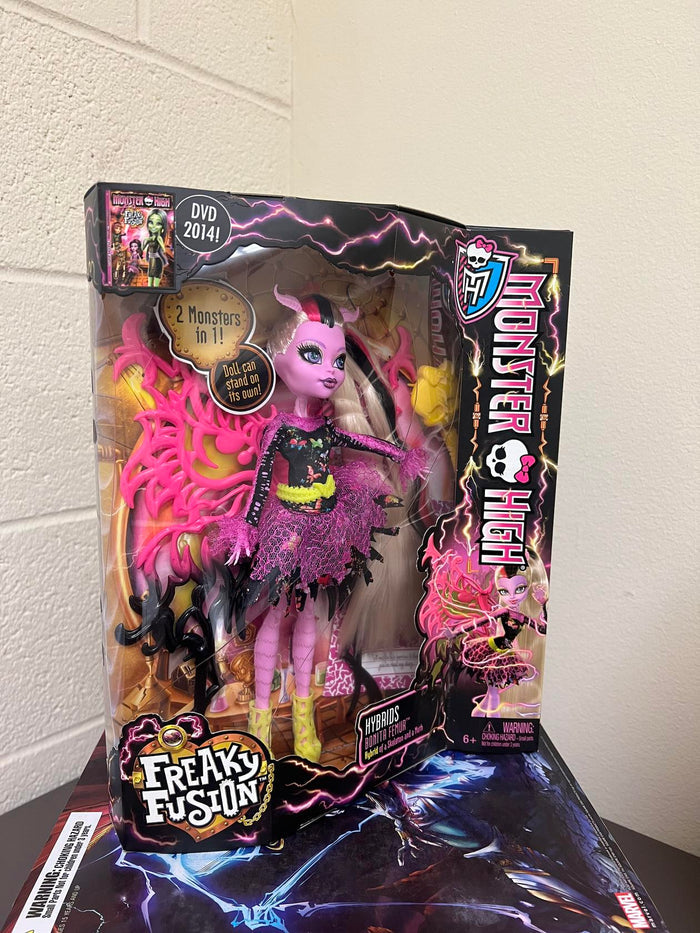 Monster High Freaky Fusion BONITA FEMUR Doll