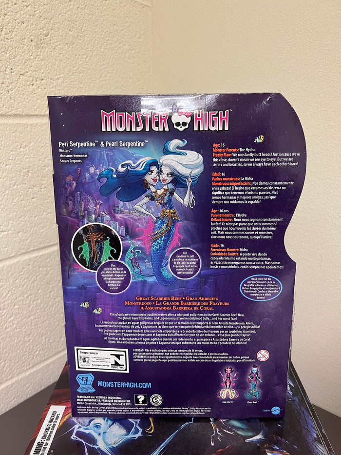 Monster High Great Scarrier Reef PERI & PEARL SERPENTINE Doll