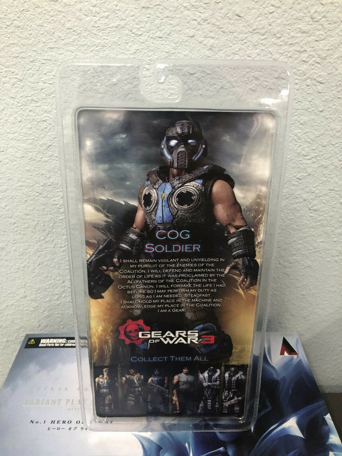 NECA Gears of War 3 COG SOLDIER w/ Retro Lancer 7" Action Figure