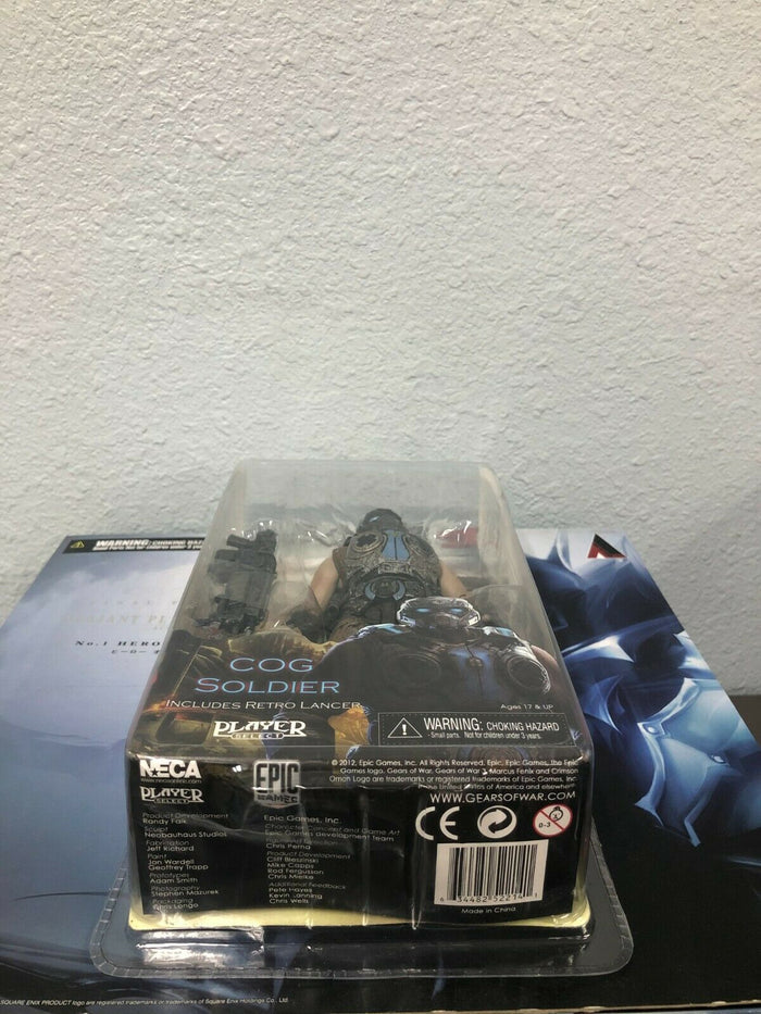 NECA Gears of War 3 COG SOLDIER w/ Retro Lancer 7" Action Figure