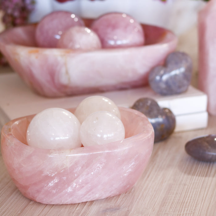 White Quartz Ball Carving