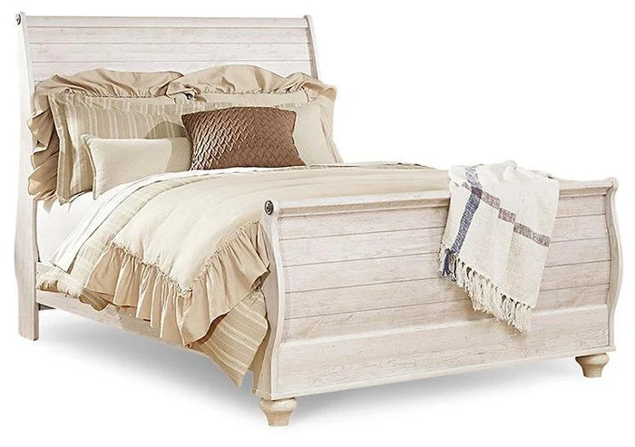 Queen / Sleigh Bed